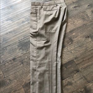 Banana Republic 33x32 Tailored Slim Fit